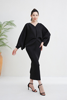 Miyake 2025 modeste robe plissée en Satin jaune pour femmes col en v grande taille robe de soirée église taille libre ordre conception respirante