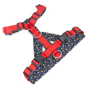 تسخير تتبع الكلب الإفراج السريع دائم ومبطن لينة مع نمط بصمة مخصصة النايلون حزام الكلب قابل للتعديل - Product Image 1