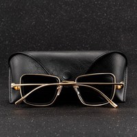 Nouveauté - Lunettes de soleil rétro vintage pour homme avec monture en zinc doré, style punk tendance