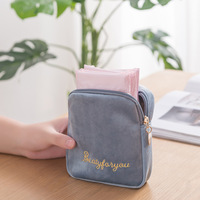 Sac cosmétique Portable en velours, pochette de rangement pour femmes, sac à fermeture éclair Portable pour serviettes féminines pièce de monnaie carte d'identité de voyage, étui de rangement pour tampons hygiéniques