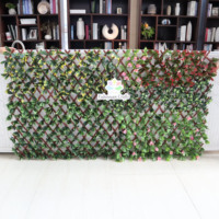 F83 Gros En Plastique Plantes Vertes Mur Feuille Artificielle Extensible Treillis Feuillage Clôture Murs pour Jardin Balcon Arrière-Cour Décor