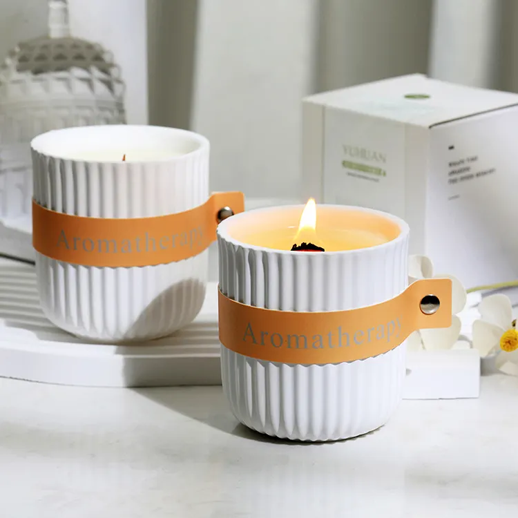 Luxury Private Label Handmade Soybean Wax Wood Core Meteor Pattern Wax Soy Cup Candle Smokeless Scented Candle Natural Shandong