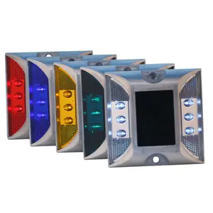 Green light Aluminum Ip68 Traffic Safety Driveway Marker Flashing Light Led Solar Powered Road Stud Reflective Cat Eye Suppliers