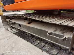 Excavatrice d'occasion Doosan DX140 14T de Shanghai, Chine, capacité de 1,28 m³, moteur et pompe d'origine, poids opérationnel de 14 tonnes - Product Image 4