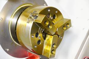 8-дюймовый гидравлический держатель для инструментов, классический токарный станок с ЧПУ, поворотный центр, новое состояние с поддержкой автоматизации - Product Image 4