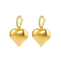 Boucles d'oreilles Big Love Statement Boucles d'oreilles en acier inoxydable plaqué or avec pendentifs en forme de cœur pour femmes