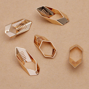 Peça de Flor de Cobre 4 Cores 11*28 Gota de Água Hexagonal (09063) - Product Image 5