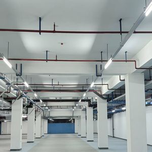 خدمة أنابيب حمراء نارية مخصصة بطول 6 أمتار: ضمان الجودة، متوفرة في المخزون، توصيل سريع - Product Image 6