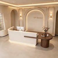 Bureau de réception moderne minimaliste en bois courbé avec façade arquée pour clinique esthétique, salon de coiffure, consultation en bureau