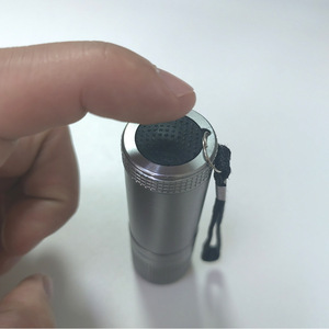 หยิงดา แอลอีดีอลูมิเนียมอัลลอยด์ COB ไฟฉาย 9LED แบตเตอรี่ AAA แสงสีขาวแบบพกพาสำหรับเดินป่าตั้งแคมป์ - Product Image 1