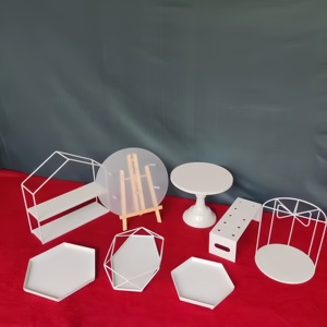 Rak Kue Kawat Logam Emas 3 Tingkat Grosir, Menara Pajangan Kue Bundar untuk Dekorasi Meja Pesta Pernikahan Ulang Tahun - Product Image 2