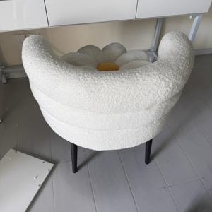 Silla de Maquillaje Moderna y Cómoda con Cojín Grueso de Sherpa, Silla Duradera para Sala de Estar, Vestíbulo de Hotel - Product Image 4