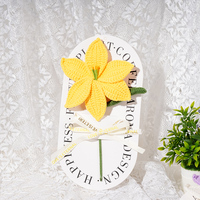 Bouquet artificiel fantaisie en crochet de fleurs de lys tissées à la main, décoration tricotée pour offrir en cadeau ou pour carte de remerciement