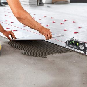 Kit de niveau laser multifonctionnel avec ligne croisée standard et règle métrique de <span class=keywords><strong>2</strong></span>,5 m (8 pi) pour l'agencement de tableaux, les murs carrelés et les armoires - Product Image 6
