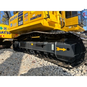 Excavatrice Komatsu PC200 d'occasion d'origine japonaise - 20 tonnes - Moteur d'origine et faible nombre d'heures de fonctionnement - Bon état - Prix bas - Product Image 4