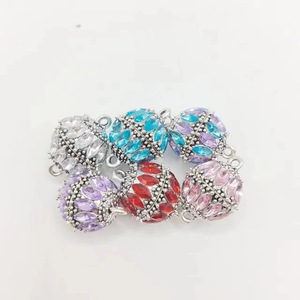 Cierre magnético de aleación con diamantes de imitación de colores en forma de rombo para la fabricación de collares, accesorios de joyería DIY, corte baguette cónico - Product Image 2