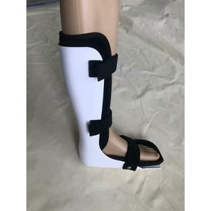 Orthèse de pied tombant Anchang SML en plastique blanc – Attelle de cheville pour correction et soutien du pied - Product Image 1