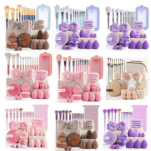 Kit de <span class=keywords><strong>maquillage</strong></span> complet en gros, 34/36/37 pièces, outil de beauté, manche en bois, pinceau de <span class=keywords><strong>maquillage</strong></span> pour le lavage du visage et ensemble d'outils de <span class=keywords><strong>maquillage</strong></span> - Product Image 1