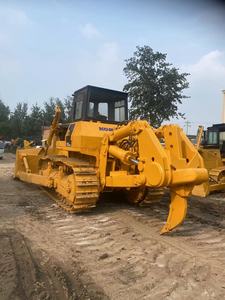 Topadora de cadenas Komatsu D155AX amarilla, equipo de construcción de alta resistencia - Product Image 2