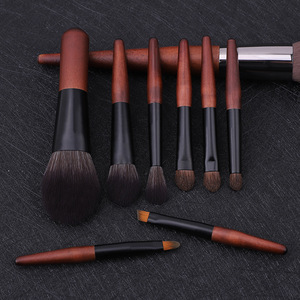 ชุดแปรงแต่งหน้าขนแพะสังเคราะห์ 8 ชิ้น ด้ามไม้ ขนาดพกพา สีดำ สำหรับแป้ง ทาหน้า ตา อายแชโดว์ ชุดแปรงเครื่องสำอาง OEM - Product Image 2