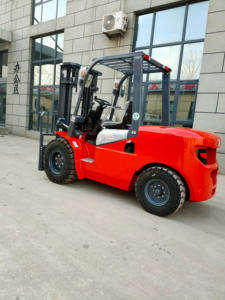 Chariot élévateur diesel Weliftrich 2-10 tonnes, déplacement latéral 5m, pneus pleins, certifié CE/ISO, modèle CPCD, mât 3 étages, garantie 1 an - Product Image 4