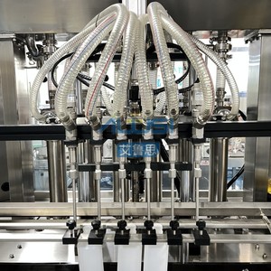 Máquina de llenado de líquidos completamente automática, 8 cabezales, Control PLC, líneas de producción de botellas fijas de acero inoxidable 316L para <span class=keywords><strong>agua</strong></span> de alimentos - Product Image 4