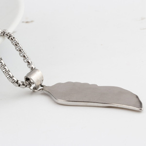 Colgante de acero inoxidable con forma de ala de ángel, collar de moda de 18mm para mujer, regalo - Product Image 3