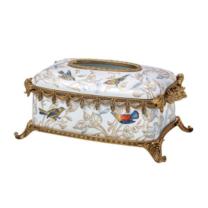 Classic Handmade Chinoseries European Decorative Antique Porcelain <b>Vase</b> Art <b>Gold</b> and White Ceramic for Wedding 13DCN83-1486 - Product Image 4
