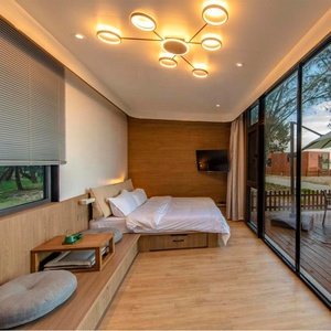 Maisonnette Apple Cabin reconditionnée |   Design moderne |   Salle de bain et cuisine préinstallées |   Écologique |   Hôtel de transport modifié - Product Image 6