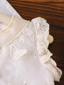 Conjunto de Dos Piezas para Niñas, Estilo Veraniego, Dulce Bordado de Mariposa, Chaleco de Algodón Color Albaricoque y Pantalones Cortos, Traje Infantil - Product Image 5