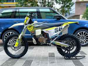 <span class=keywords><strong>Moto</strong></span> tout-terrain Hengjian S6-MT250 Pro 250CC 2 temps refroidie par eau DOHC avec arbre d'équilibrage 29.5KW - Product Image 4