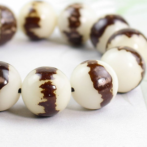 Pulsera de Raíz de Bodhi con Doble Cara de Loto y Semillas de Jade Blanco, 11 Cuentas de 20mm, Joyería Coleccionable para Uso Diario - Product Image 2