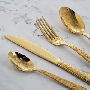 Juego <span class=keywords><strong>de</strong></span> cubiertos <span class=keywords><strong>de</strong></span> lujo <span class=keywords><strong>de</strong></span> 4 piezas con diseño tallado en oro, vajilla alta <span class=keywords><strong>de</strong></span> acero inoxidable <span class=keywords><strong>para</strong></span> restaurante <span class=keywords><strong>de</strong></span> fiesta - Product Image 5