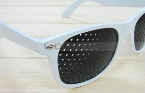 <span class=keywords><strong>Gafas</strong></span> <span class=keywords><strong>de</strong></span> visión Vista Mejora Pin Hole Ojos Entrenamiento Ejercicio <span class=keywords><strong>Gafas</strong></span> - Product Image 6