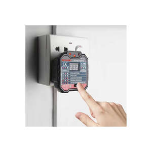 Testeur de prise numérique pour la mesure de la tension et de l'ampérage - Product Image 3