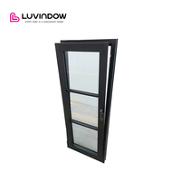 Fenêtres en bois et aluminium composite de conception moderne de la série Elevate, système allemand, persiennes en alliage d'aluminium horizontales pour appartements