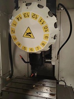 D'OCCASION FANUC ROBODRILL D14MiB Fraiseuse CNC Perceuse de table centre de taraudage