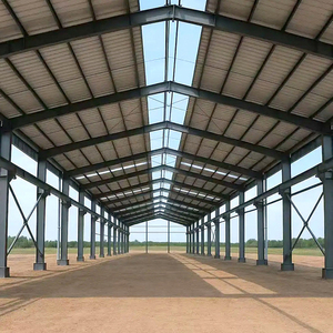 Establo Prefabricado de Acero para Vacas y Edificio Agrícola con Sistema de Ventilación - Product Image 1