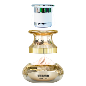 Crema Idratante Notturna Sbiancante Biologica a Base di Erbe per Tutti i Tipi di Pelle - Product Image 3