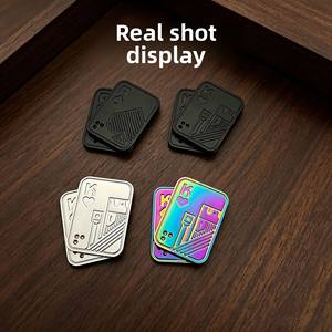 EDC Poker Push Card Dreischichtige Legierung Magnetische Pop-Fingertip-Karte ADHS Autismus Stressabbau Dekompression <span class=keywords><strong>Fidget</strong></span> Toys <span class=keywords><strong>Slider</strong></span> - Product Image 6