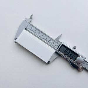 133482 Batería de Iones de Litio de 3400mAh 3.7V de Gran Capacidad, Venta Directa de Fábrica, OEM Original de Fábrica, Polímero - Product Image 4