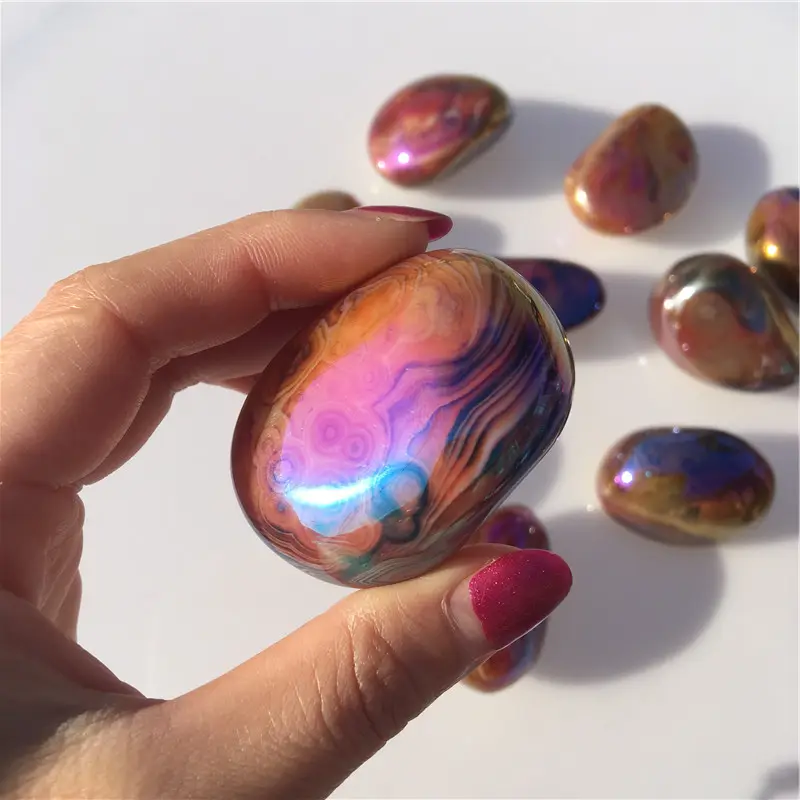 Tự nhiên bán buôn Aura đầy màu sắc Sardonyx Palm Healing Stones đối với Quà Tặng