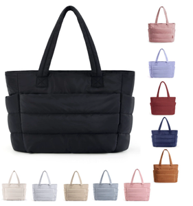 Süper büyük kadın kapitone omuzdan askili çanta Polyester Tote üretici özel büyük su geçirmez kapitone kirpi çanta mektup desen - Product Image 1