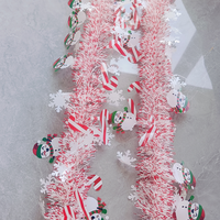 Guirlande de Noël en plastique en forme de Père Noël, moderne, rouge et blanc rayé, décorations de fête suspendues