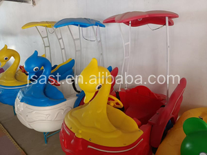 Mini piscina de agua grande y bonita para barco de remos de cisne, parachoques para niños, barco, piscina, estera flotante para barco - Product Image 5