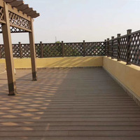 Planches de terrasse en WPC modernes, imperméables, antidérapantes, brossées, pour l'extérieur