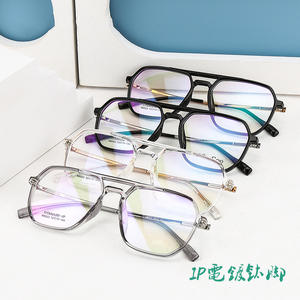 Monturas de Gafas Rectangulares Ligeras 8022, Montura Completa TR90, Patillas de Titanio Puro, Diseño Unisex para Adultos - Product Image 4