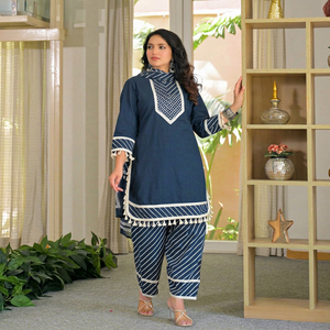 Ensemble Kurti et pantalon pour femme Twin Feet, en pur coton de qualité supérieure, avec motif Lehriya Farsi, dentelle et broderie, et dupatta. - Product Image 1
