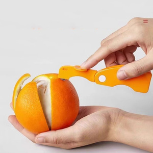 Éplucheur de fruits multifonctionnel en plastique, coupe-agrumes, gadget de cuisine pratique pour éplucher les agrumes, le citron et le pamplemousse - Product Image 6