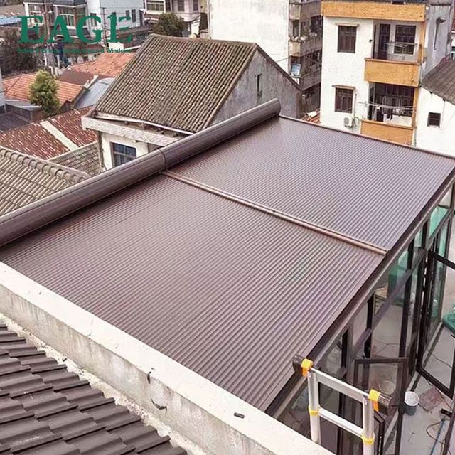 Modern Aluminium Outdoor Folding Sunshade Pergola Motorized System Retractable Roofing Canopy Retractable Roof Awning Cover